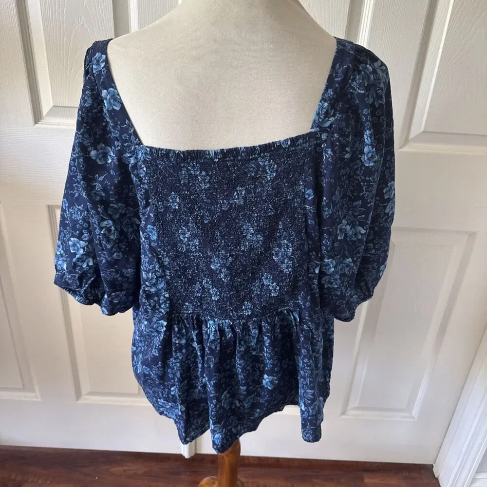 Old Navy Womens Plus 3X Floral Top Peasant Milkmaid Blue Cottagecore Shirred